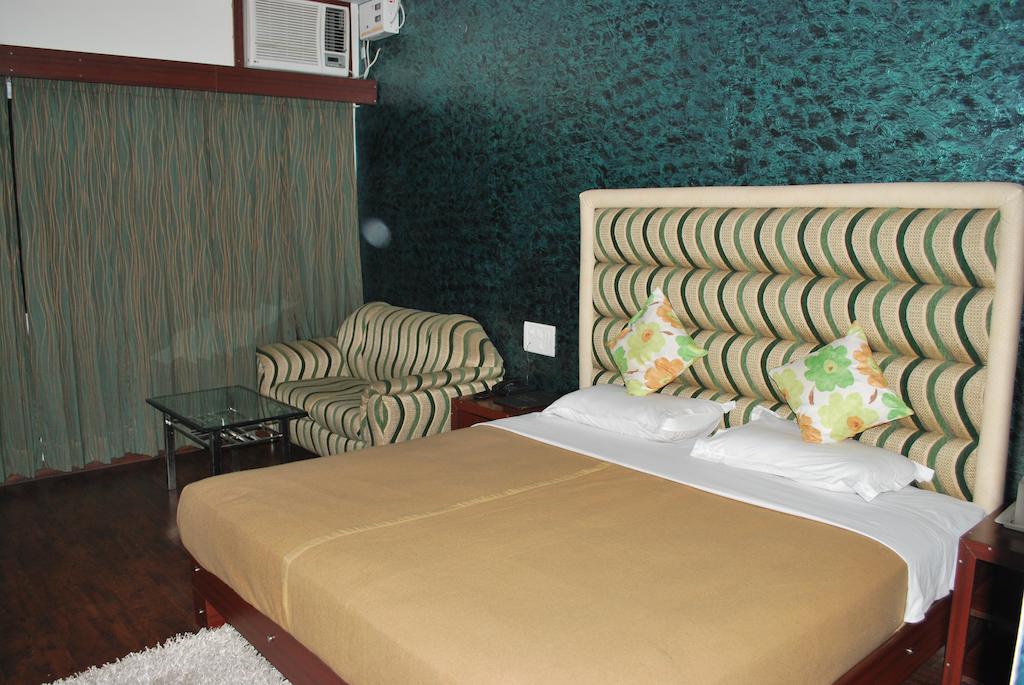 Hotel Panchwati Bilaspur  Phòng bức ảnh